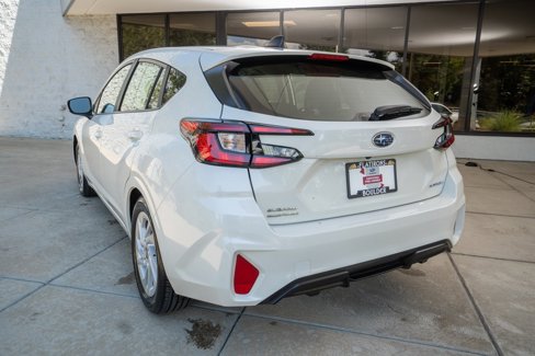 Certified 2024 Subaru Impreza 2.0i w/ Popular Package #1A image 3