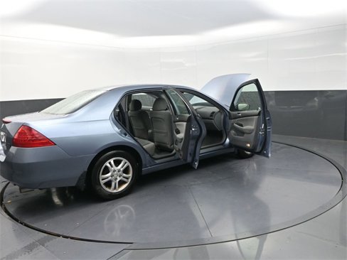 Used 2007 Honda Accord SE image 41