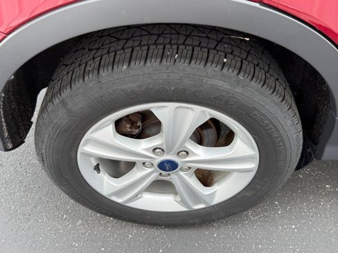 Used 2015 Ford Escape SE image 7