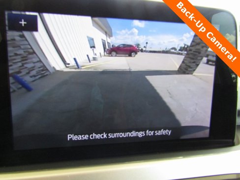 Used 2020 Ford Escape SE image 9
