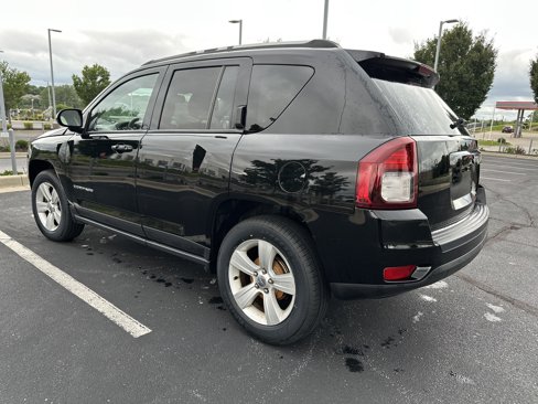Used 2017 Jeep Compass Sport w/ Power Value Group image 7
