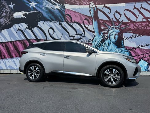 Used 2020 Nissan Murano S image 1
