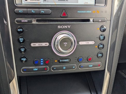 Used 2018 Ford Explorer Platinum image 25