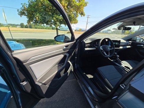 New 2025 Volkswagen Jetta SE image 21