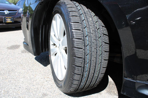Used 2011 Subaru Legacy 3.6R Limited image 17