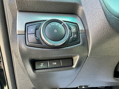 Used 2015 Ford Explorer Sport w/ Equipment Group 401A image 20