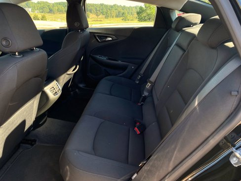 Used 2024 Chevrolet Malibu LT image 25