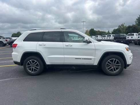 Used 2019 Jeep Grand Cherokee Limited w/ Trailer Tow Group IV image 9
