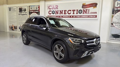 Used 2020 Mercedes-Benz GLC 300 4MATIC image 2