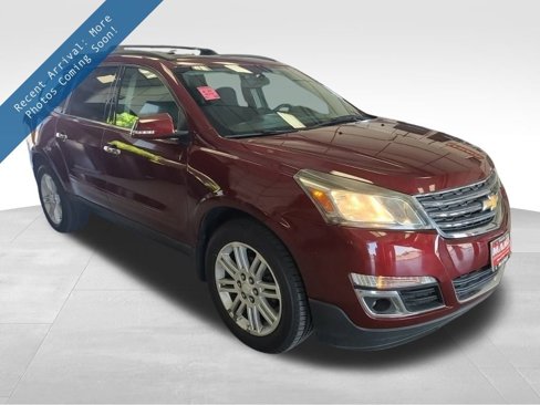 Used 2015 Chevrolet Traverse LT w/ Style and Technology Package image 1