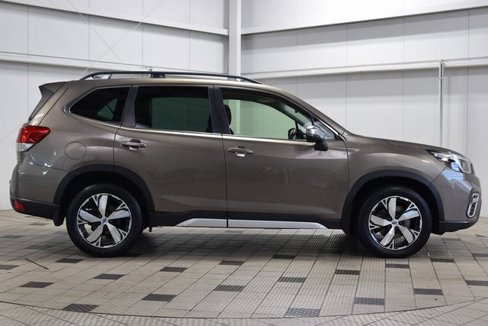 Used 2020 Subaru Forester Touring w/ Popular Package #2 image 9