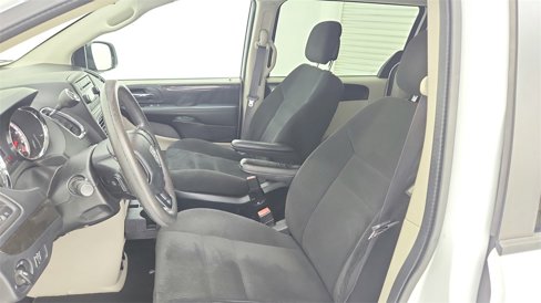 Used 2016 Dodge Grand Caravan SE w/ Quick Order Package 29E SE image 17