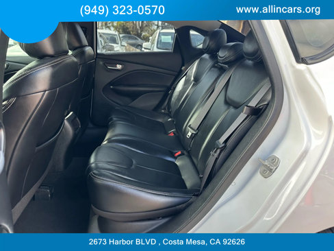 Used 2015 Dodge Dart Limited image 8