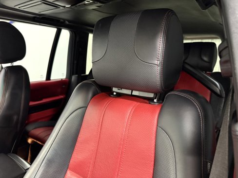 Used 2012 Land Rover Range Rover Autobiography image 17