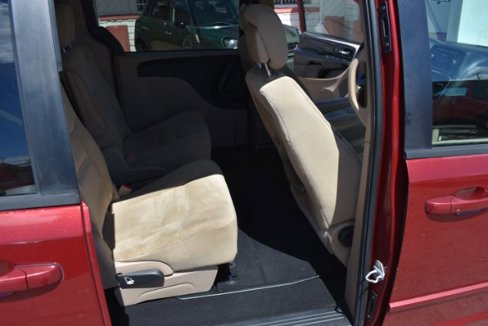Used 2016 Dodge Grand Caravan SE w/ Quick Order Package 29E SE image 15