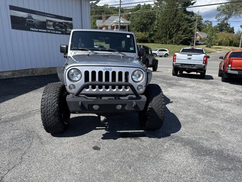 Used 2017 Jeep Wrangler Unlimited Sport w/ Connectivity Group image 8
