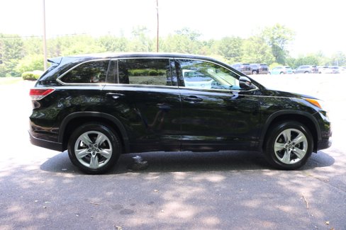 Used 2016 Toyota Highlander Limited image 9