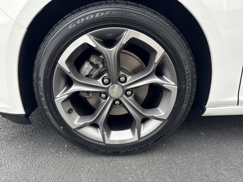 Used 2020 Chevrolet Malibu LT image 12