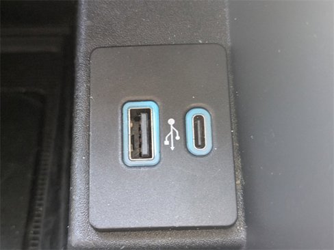 Used 2022 Ford Edge Titanium image 30
