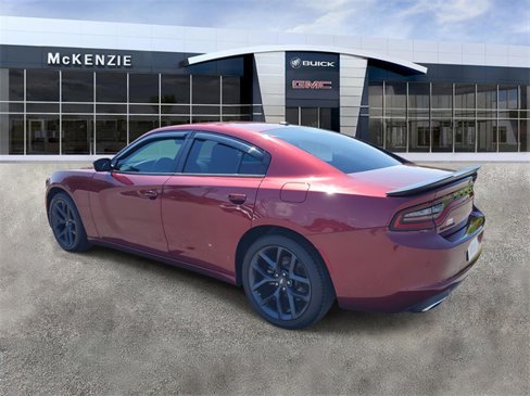 Used 2022 Dodge Charger SXT w/ Blacktop Package image 3