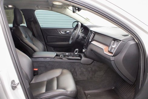 Certified 2023 Volvo S60 T8 Plus w/ Climate Package image 34