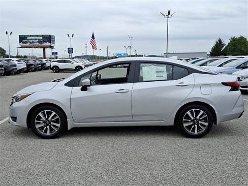 New 2025 Nissan Versa SV w/ Trunk Package image 7