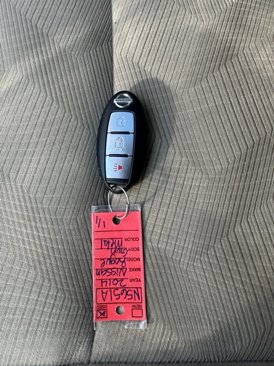 Used 2014 Nissan Rogue SV image 30