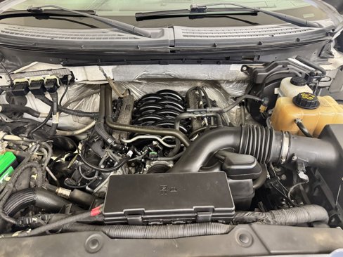 Used 2013 Ford F150 XLT w/ Mid Equipment Group image 26