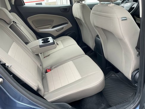 Used 2021 Ford EcoSport S image 20