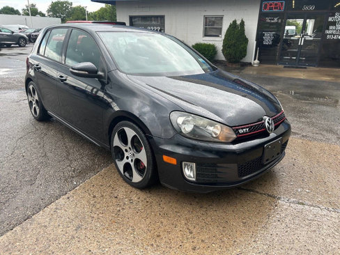 Used 2012 Volkswagen Golf 4-Door image 2