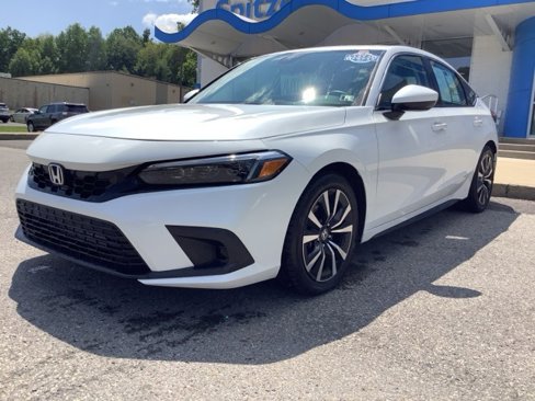 Used 2023 Honda Civic EX-L image 3