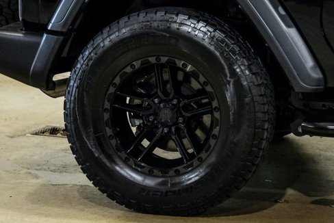 Used 2023 Jeep Wrangler Sport image 22