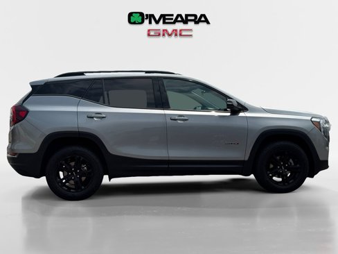 Used 2023 GMC Terrain AT4 image 6