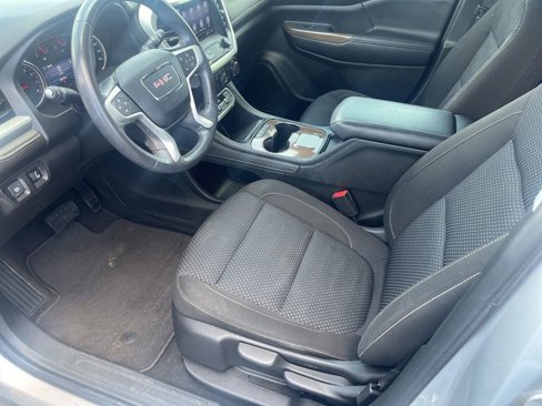 Used 2020 GMC Acadia SLE image 13
