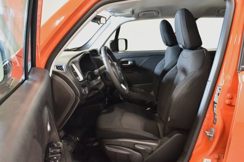 Used 2020 Jeep Renegade Sport image 10