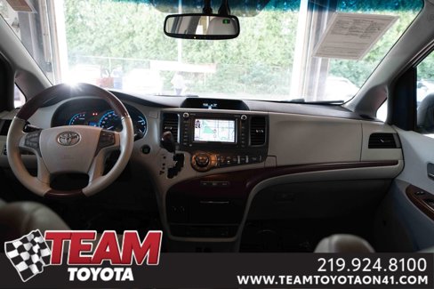 Used 2013 Toyota Sienna Limited image 20