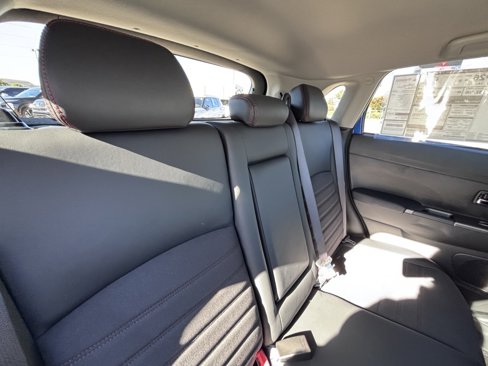 New 2024 Mitsubishi Outlander Sport SE image 16