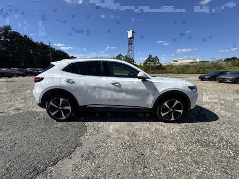 Used 2021 Buick Envision Essence image 4