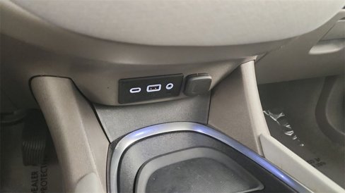 Used 2021 Chevrolet Malibu LT image 17