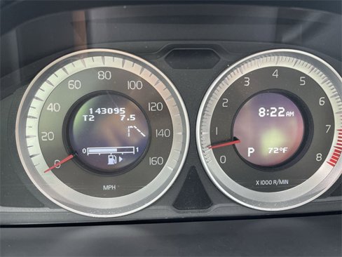 Used 2013 Volvo XC70 3.2 Premier image 23