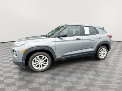 Used 2023 Chevrolet TrailBlazer LS image 1