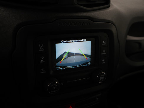 Used 2017 Jeep Renegade Latitude w/ Cold Weather Group image 20