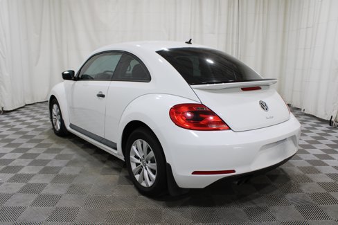 Used 2016 Volkswagen Beetle 1.8T S image 29