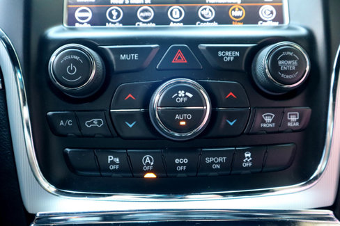 Used 2018 Jeep Grand Cherokee Limited image 87
