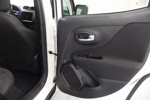 Certified 2020 Jeep Renegade Sport image 15