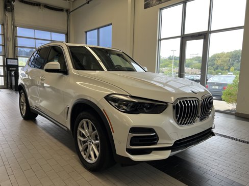Used 2022 BMW X5 xDrive40i image 3