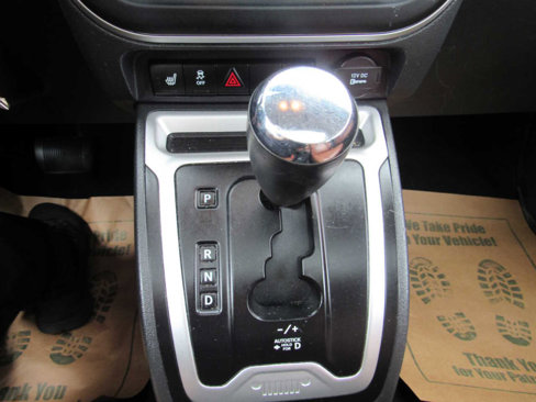 Used 2017 Jeep Compass High Altitude image 14