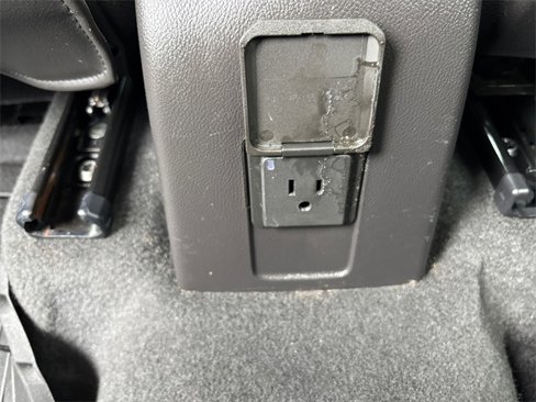 Used 2019 Chevrolet Trax LT w/ Redline Edition image 31