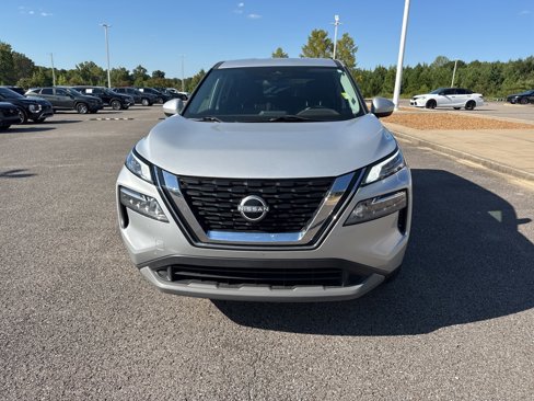 Used 2023 Nissan Rogue SV image 8