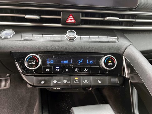 Certified 2023 Hyundai Elantra SEL w/ Convenience Package image 21